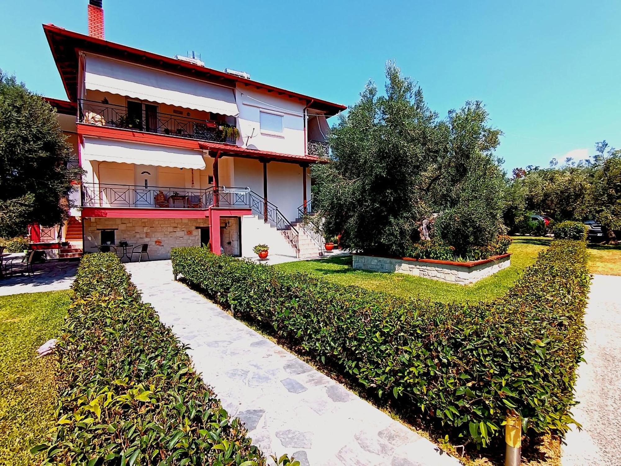 Giorgos Apartments. Skála Foúrkas Eksteriør billede