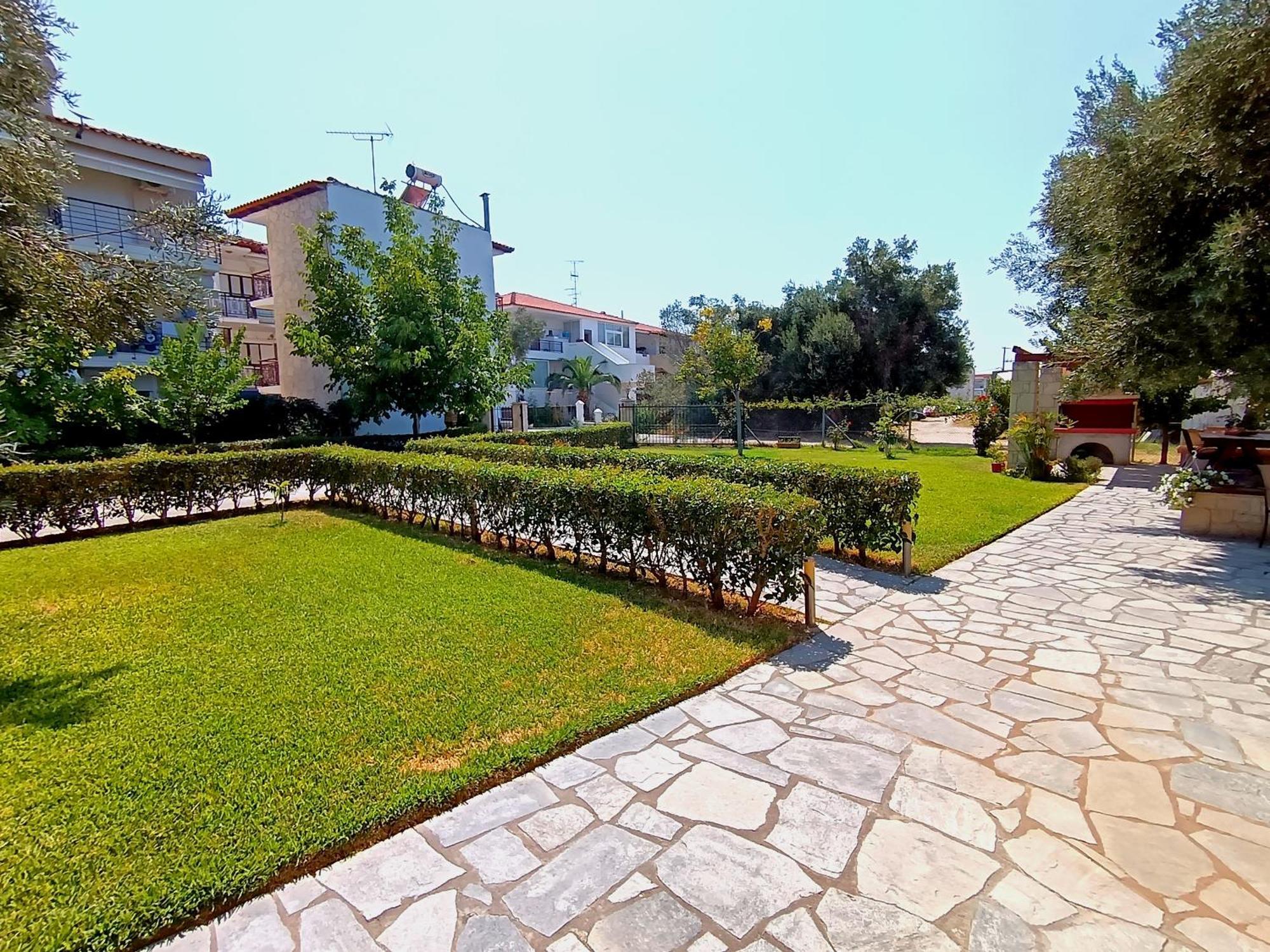 Giorgos Apartments. Skála Foúrkas Eksteriør billede